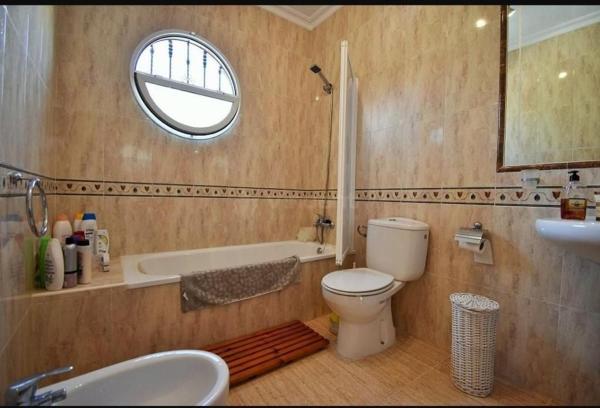 Chalet adosado en Calle Guadalquivir, 23, Villamartín, Orihuela photo 4