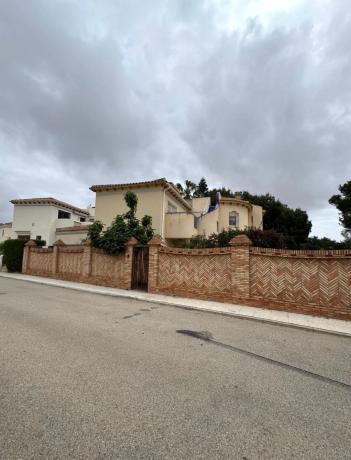 Casa o chalet independiente en Villamartín, Orihuela photo 1