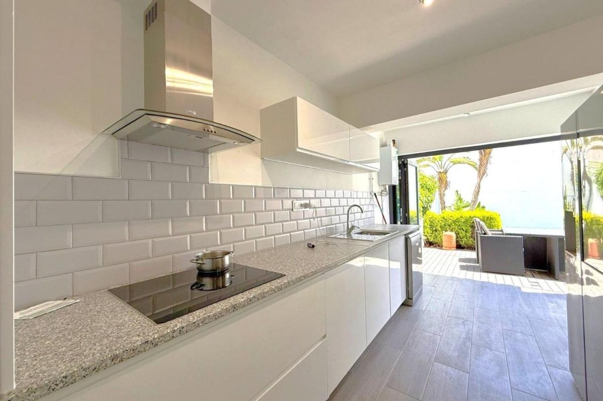 Sale of townhouse in  Chalet adosado en Villamartín, Orihuela , Orihuela photo 4