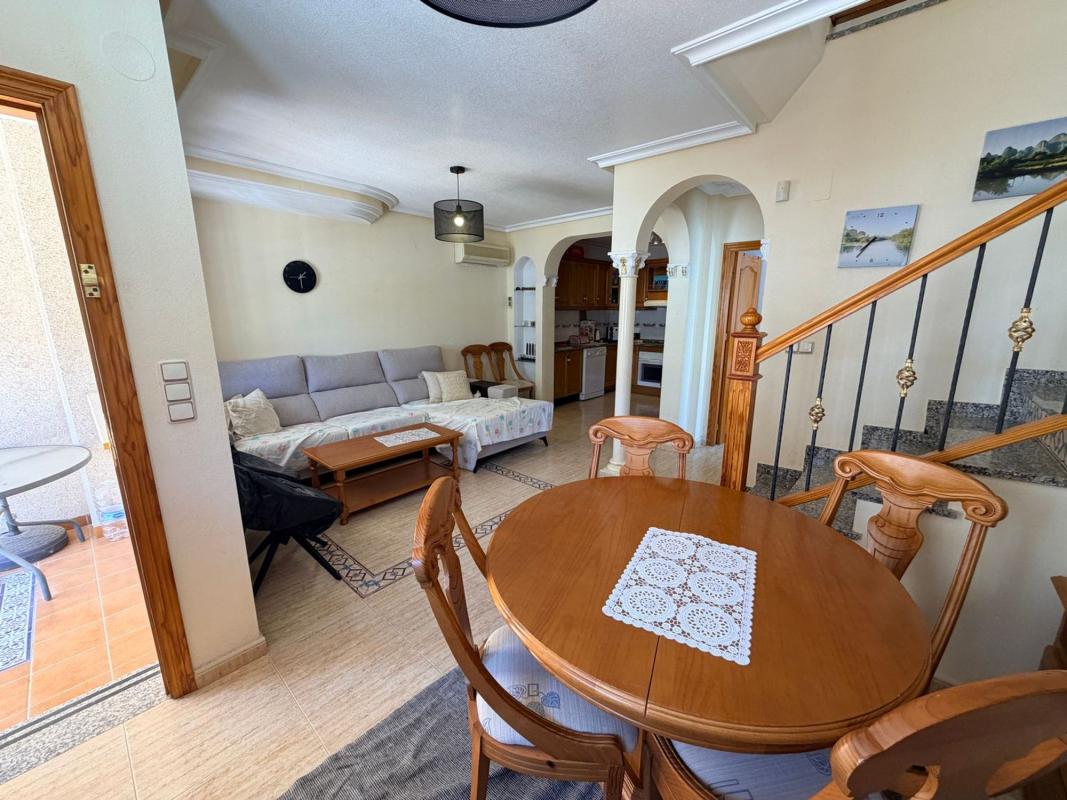Sale of townhouse in Chalet adosado en Calle Guadalquivir, 44, Villamartín, Orihuela , Orihuela photo 5