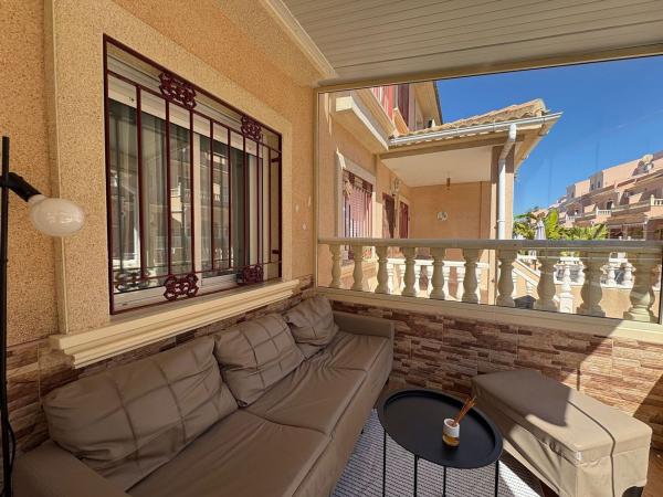 Chalet adosado en Villamartín, Orihuela photo 4