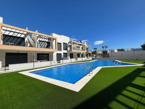 Ático en venta en Ático en Calle Guadalquivir, Villamartín, Orihuela, Orihuela photo 1
