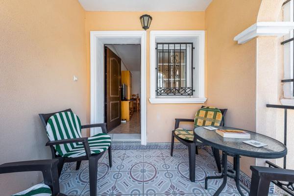 Chalet adosado en Pau 26, Villamartín, Orihuela photo 3