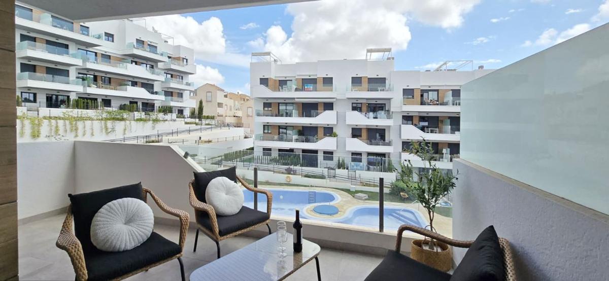 Sale of apartment in Piso en Calle Argentina, 14, Las Filipinas, Orihuela, Orihuela
 photo 2