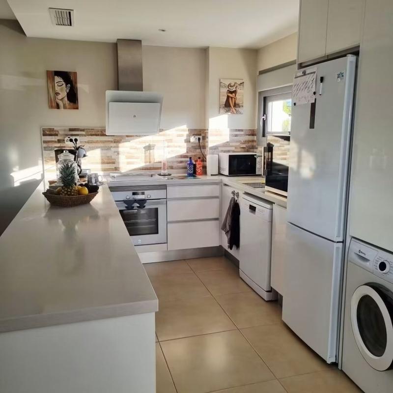 Venta de piso en Piso en Calle Chirimolla, Desamparados-Hurchillo-Torremendo, Orihuela, Orihuela
photo 3