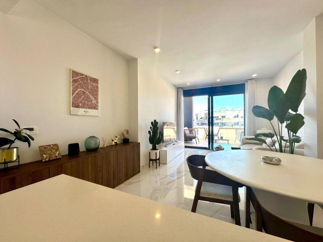 Venta de piso en Piso en Zona Lago - Los Almendros, Orihuela, Orihuela
photo 5