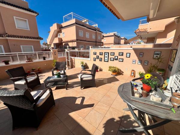 Duplex na sprzedaż w Dúplex en Calle Cabo Punta de Tarifa, 26, Lomas de Cabo Roig, Orihuela, Orihuela thumbnail 3