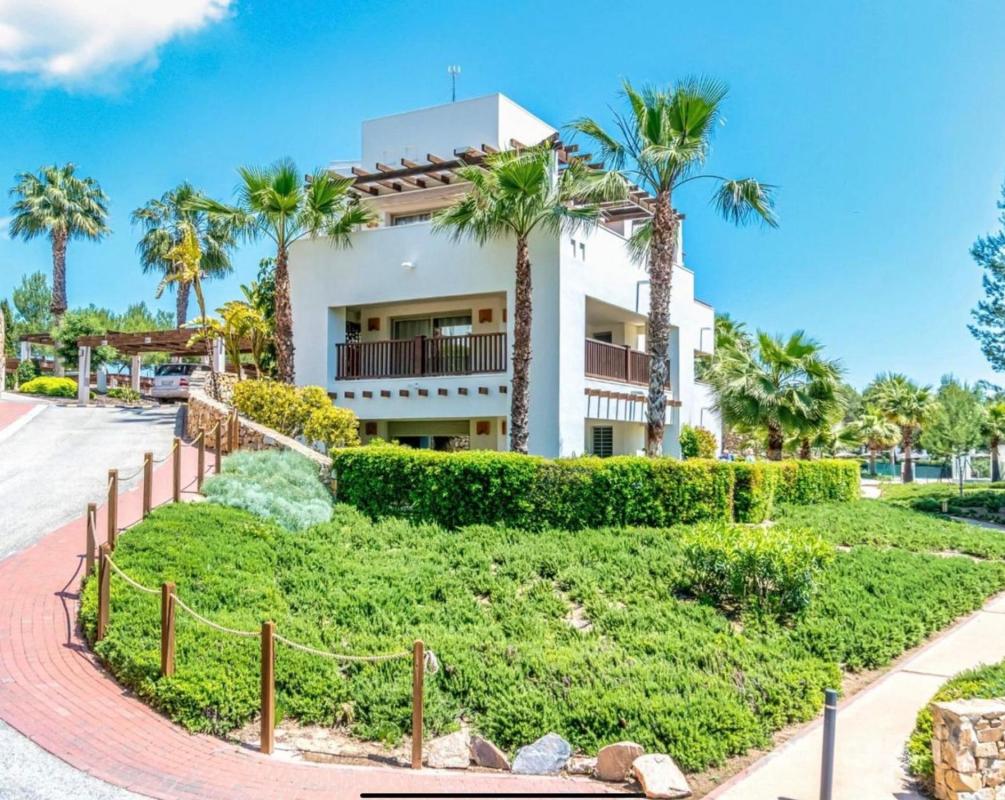 Venta de piso en Piso en Urbanizacion Pau-21, Las Colinas Golf, Orihuela, Orihuela
photo 2