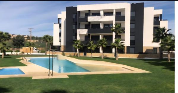 Ático en venta en Ático en Calle Lagos de Covadonga, 6, Zona Lago - Los Almendros, Orihuela, Orihuela photo 1
