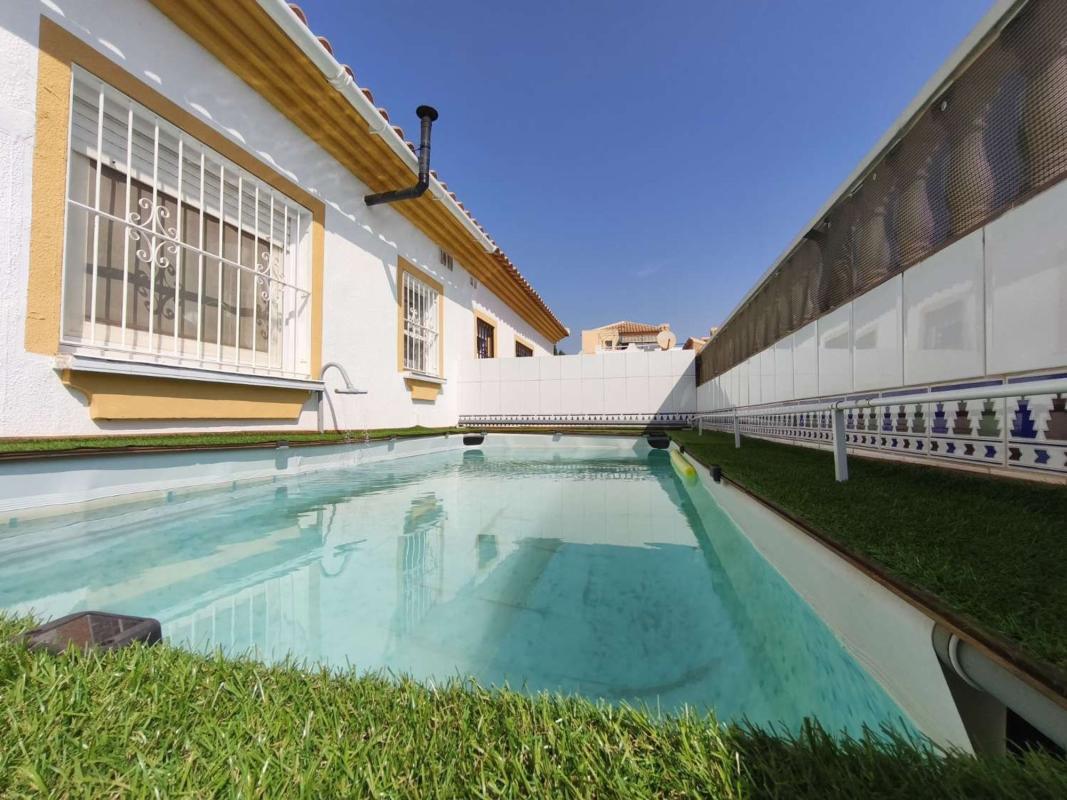 Duplex sale in Dúplex en Calle Júpiter, La Florida, Orihuela, Orihuela photo 5