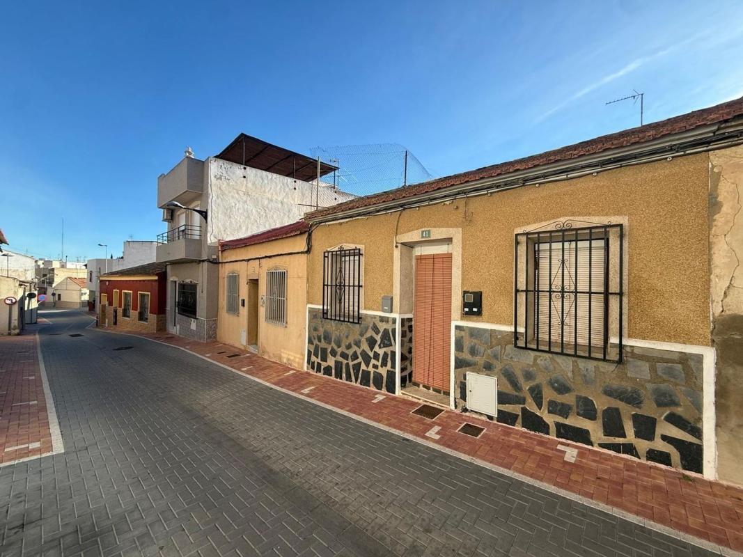 Sprzedaż niezależnego domku jednorodzinnego w Casa o chalet independiente en Calle Cecilio Aráez, 41, Centro, Rojales, Rojales photo 1