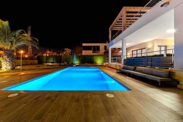 Casa o chalet independiente en Calle el Coral, Cabo Roig, Orihuela thumbnail 1