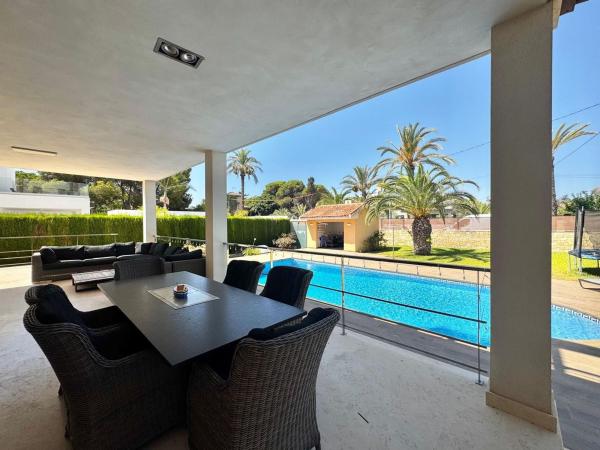 Casa o chalet independiente en Cabo Roig, Orihuela thumbnail 2