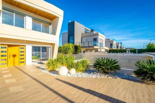 Casa o chalet independiente en Campoamor, Orihuela photo 4