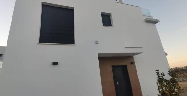 Casa o chalet independiente en Campoamor, Orihuela thumbnail 1