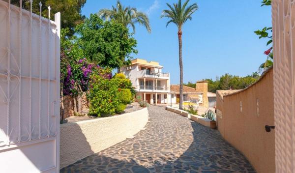 Casa o chalet independiente en Calle Tirso de Molina, 202, Campoamor, Orihuela thumbnail 2
