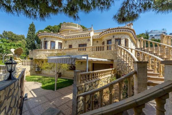 Casa o chalet independiente en Calle Miguel Hernández, Campoamor, Orihuela photo 1