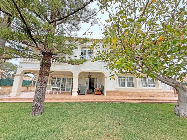 Casa o chalet independiente en Cabo Roig, Orihuela photo 1