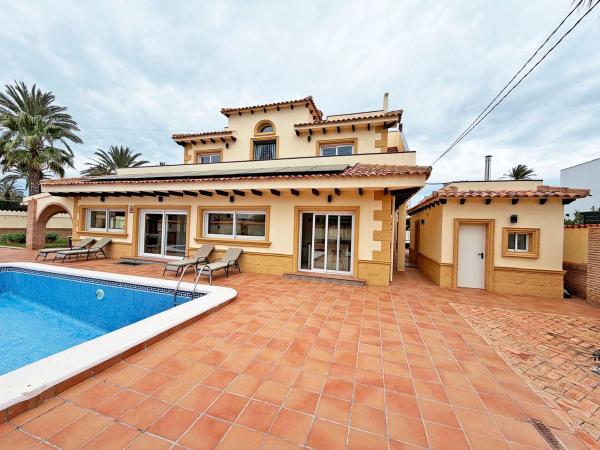 Casa o chalet independiente en Cabo Roig, Orihuela photo 1