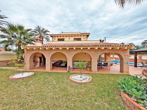 Casa o chalet independiente en Cabo Roig, Orihuela thumbnail 1