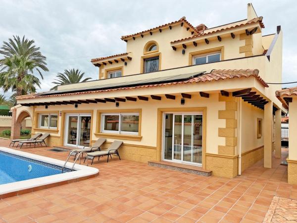 Casa o chalet independiente en Cabo Roig, Orihuela thumbnail 2