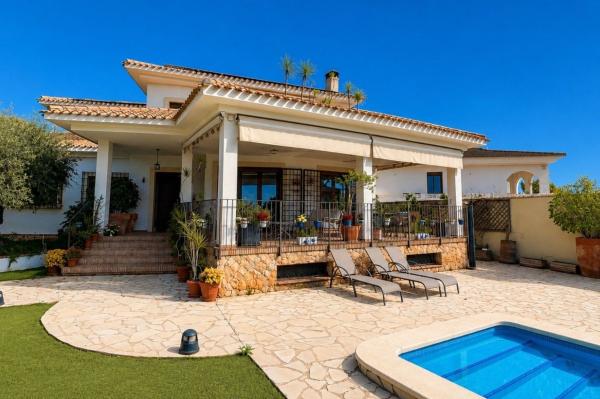 Casa o chalet independiente en Campoamor, Orihuela photo 1