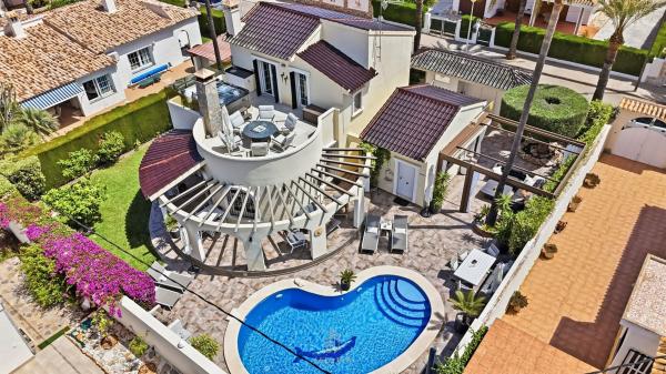Casa o chalet independiente en Calle Estribor, Cabo Roig, Orihuela thumbnail 2