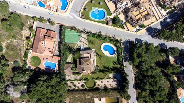 Casa o chalet independiente en Calle los Pirineos, 63, Las Filipinas, Orihuela thumbnail 2