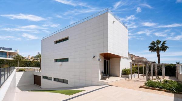 Casa o chalet independiente en La Zenia, Orihuela thumbnail 1