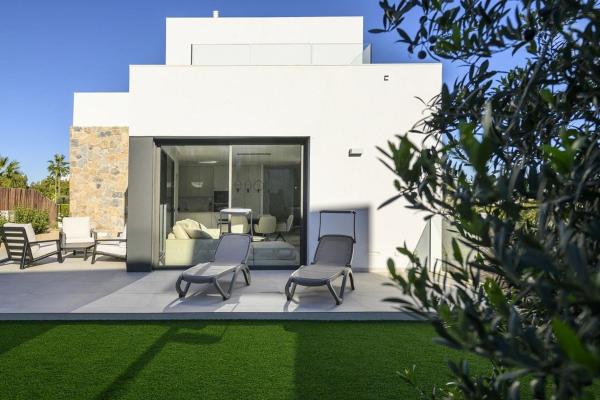 Casa o chalet independiente en Avenida de las Colinas, Las Colinas Golf, Orihuela photo 1