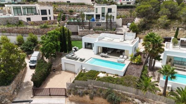 Casa o chalet independiente en Avenida de las Colinas, Las Colinas Golf, Orihuela photo 1