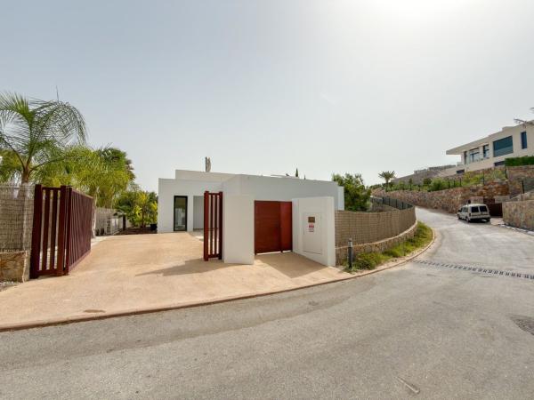 Casa o chalet independiente en Las Colinas Golf, Orihuela thumbnail 2