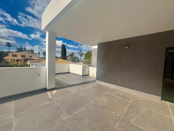 Casa o chalet independiente en Poeta Zorrilla-cmor, Campoamor, Orihuela photo 4