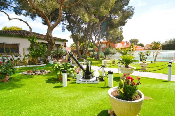Casa o chalet independiente en Calle de Rafael Alberti, 9, Campoamor, Orihuela thumbnail 1