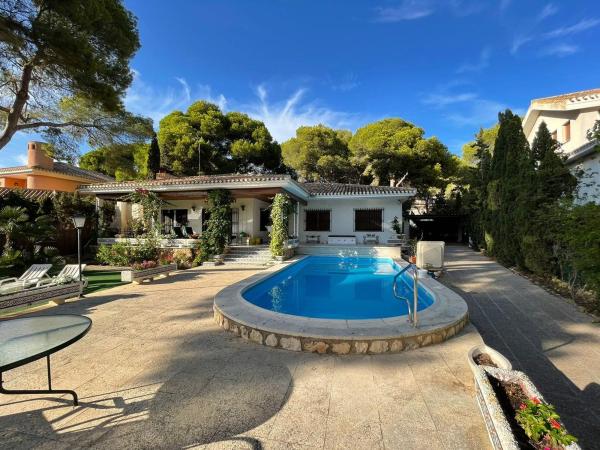 Casa o chalet independiente en Antonio Machado s/n, Campoamor, Orihuela photo 1