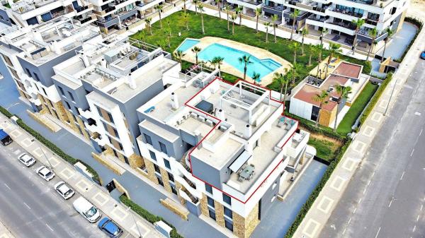 Venta de piso en Piso en Zona Lago - Los Almendros, Orihuela, Orihuela
 photo 4