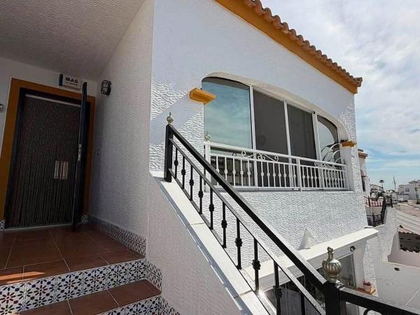 Penthouse for sale at  Ático en Calle Membrillero, 1 a, Desamparados-Hurchillo-Torremendo, Orihuela, Orihuela photo 3