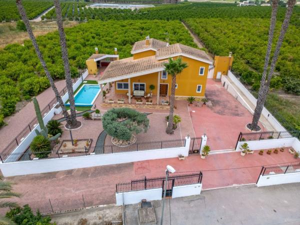 Chalet wolnostojący na sprzedaż w Casa o chalet en Camino Fabregat s/n, Desamparados-Hurchillo-Torremendo, Orihuela, Orihuela photo 1