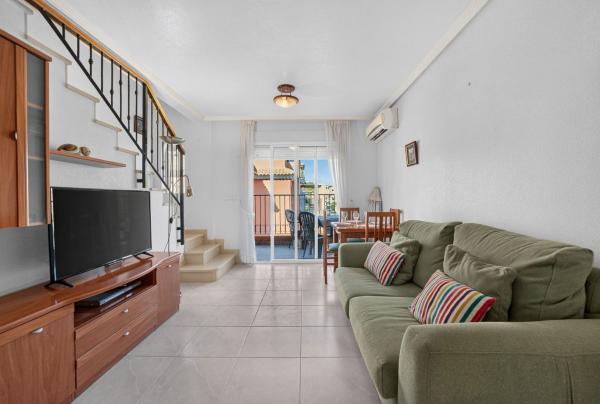 Duplex en venta en Dúplex en Urbanizacion los Almendros, 49, Playa Flamenca, Orihuela, Orihuela photo 4
