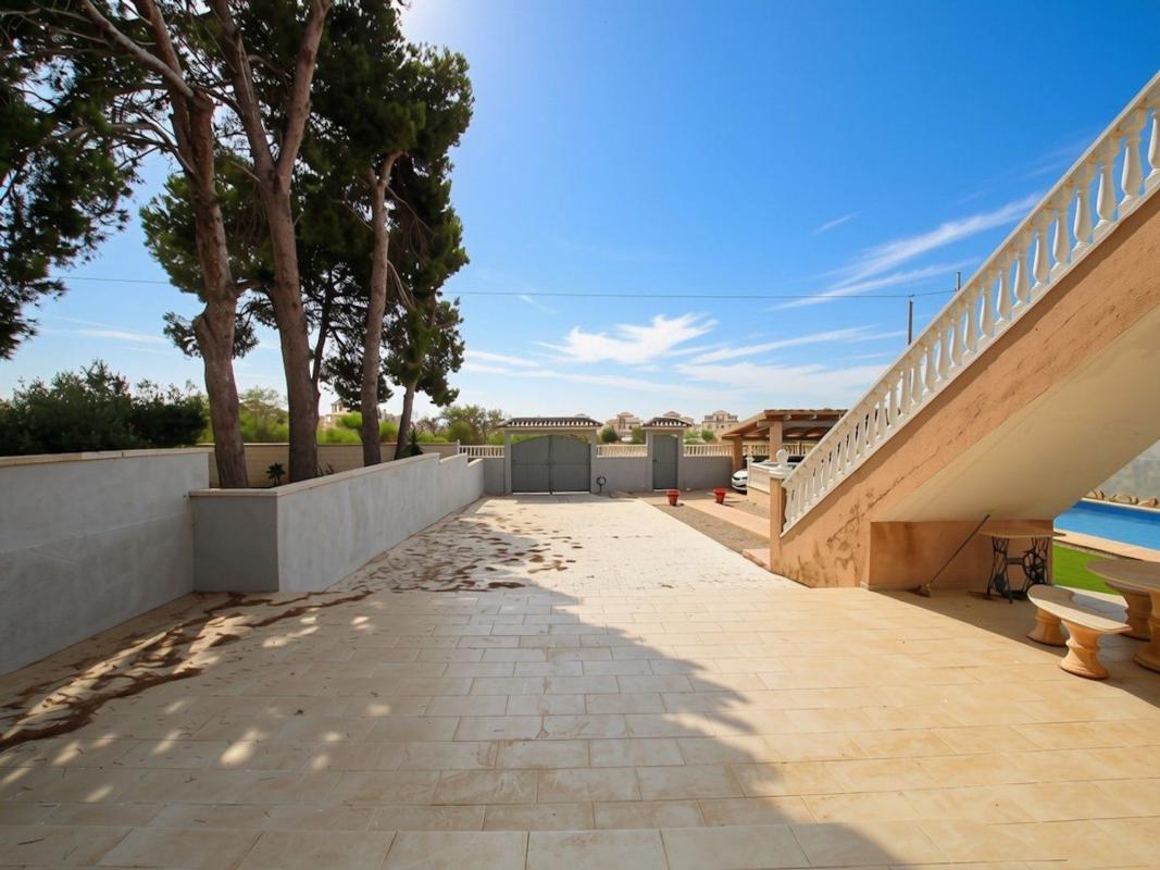 Продажа отдельного шале в Casa o chalet en Lomas de Don Juan, Orihuela, Ориуэла photo 4