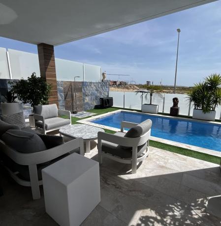 Chalet adosado en Desamparados-Hurchillo-Torremendo, Orihuela photo 1