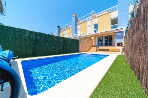 Chalet adosado en Calle Antonio Muñoz Molina, Aguamarina, Orihuela thumbnail 2