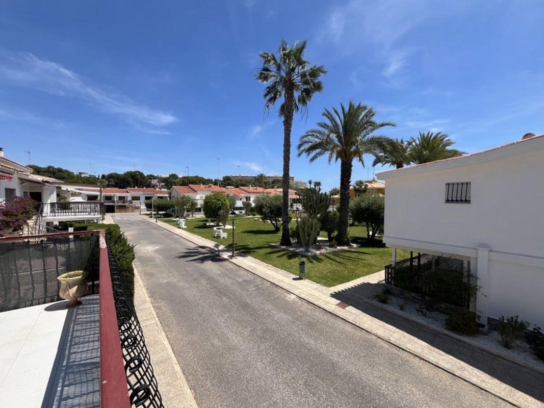 Venta de chalet adosado en  Chalet adosado en Calle Jose Espronceda-Campoamor, 25, Campoamor, Orihuela , Orihuela photo 5