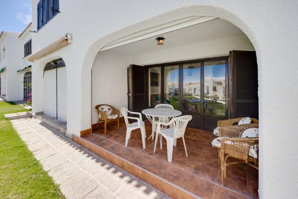 Chalet adosado en Calle Violetas, 104, La Zenia, Orihuela thumbnail 1