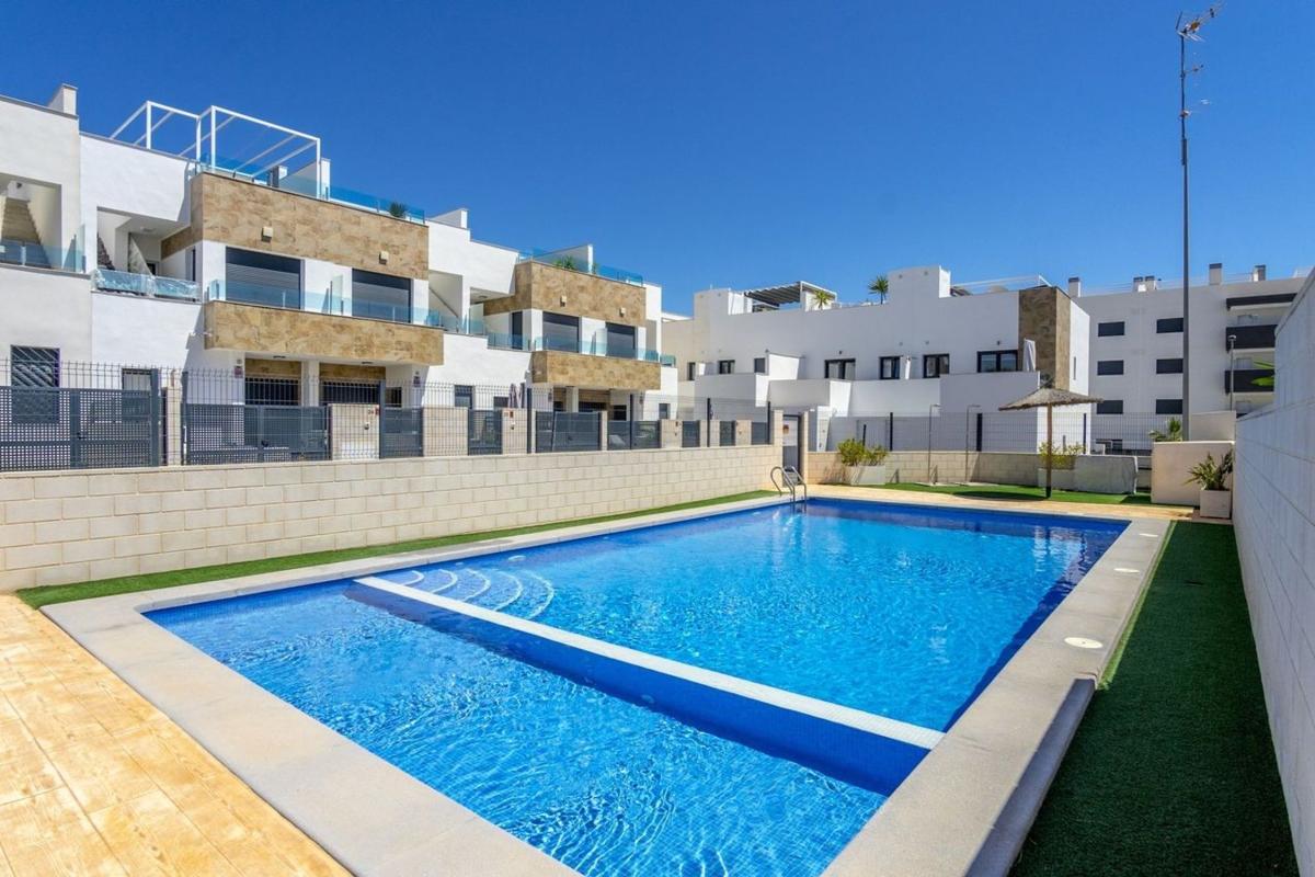 Venta de chalet independiente en Casa o chalet en Las Filipinas, Orihuela, Orihuela
photo 1