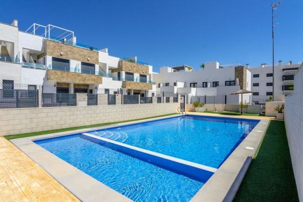Chalet independiente en venta en Casa o chalet en Las Filipinas, Orihuela, Orihuela photo 1