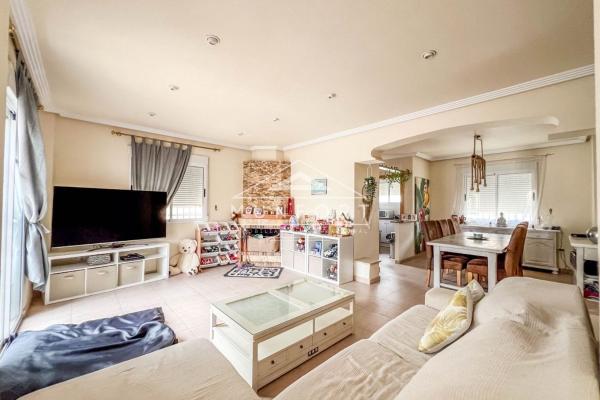 Chalet independiente en venta en Casa o chalet en Playa Flamenca, Orihuela, Orihuela photo 4