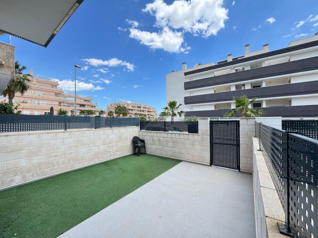 Продажа таунхауса в Chalet adosado en Calle la Parranda, 2, Las Filipinas, Orihuela , Ориуэла photo 2