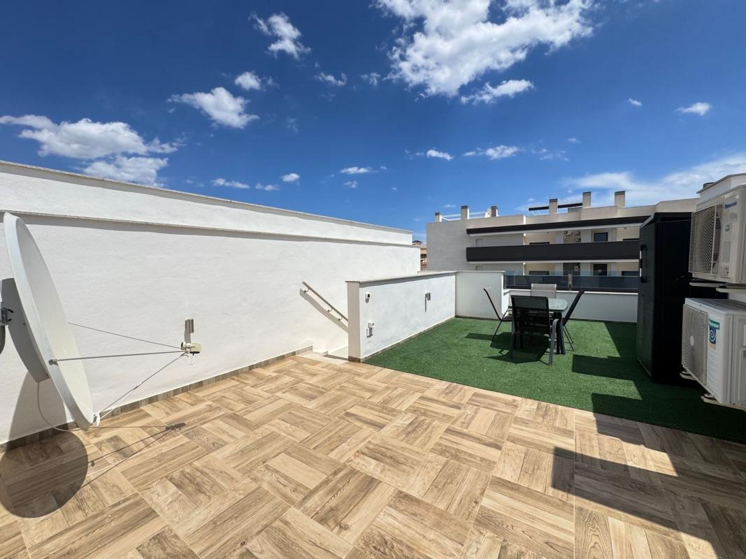 Продажа таунхауса в Chalet adosado en Calle la Parranda, 2, Las Filipinas, Orihuela , Ориуэла photo 5