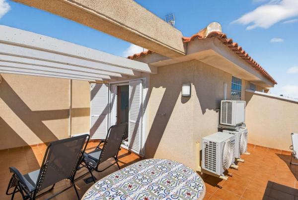 Chalet adosado en Zeniamar, Orihuela thumbnail 2